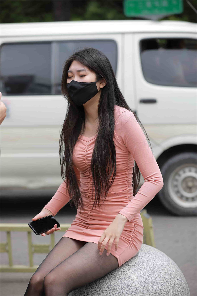 102.jpg